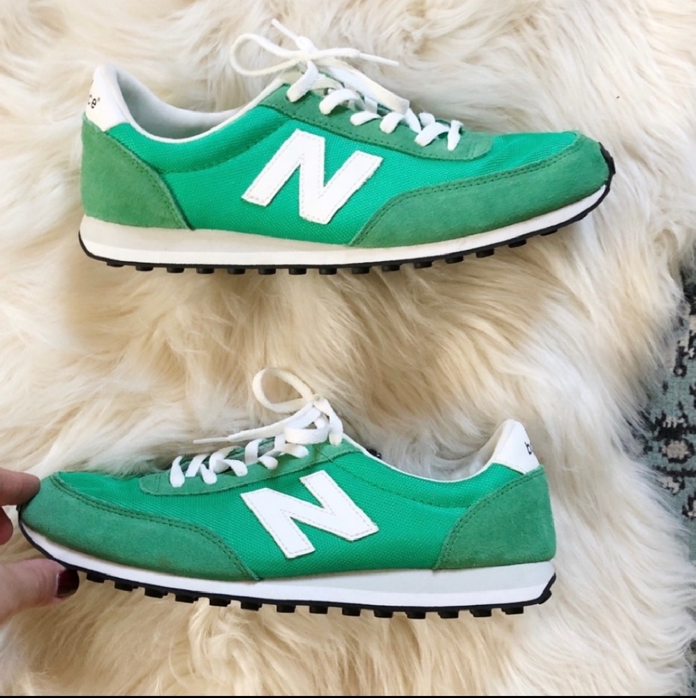 New Balance Seakers